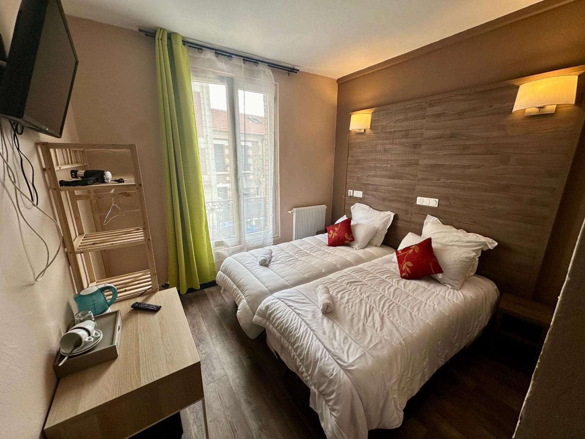 Hotel Victor Hugo Clamart Exterior foto